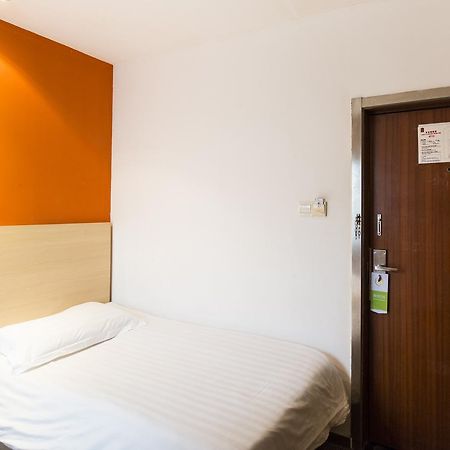 Motel Shenzhen Longgang Longcheng Square Metro Station Екстериор снимка