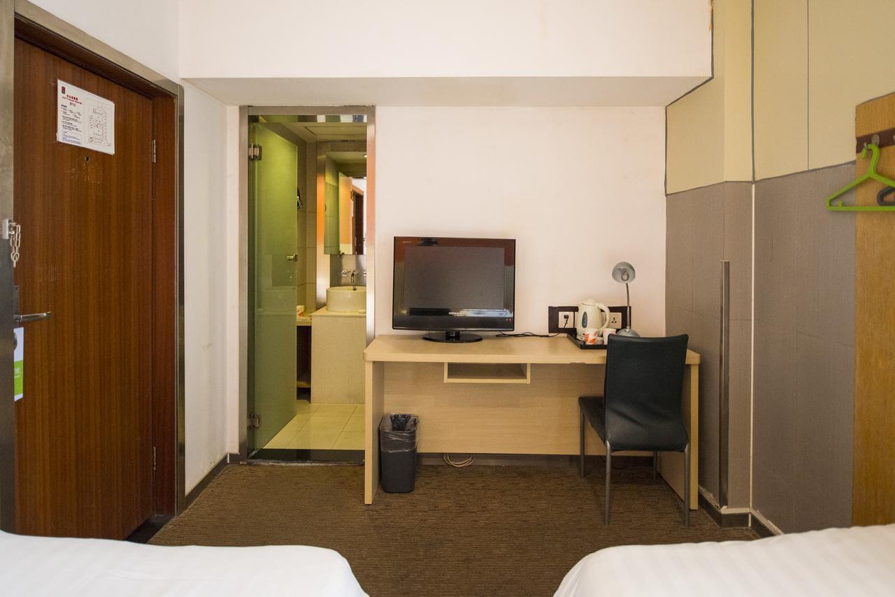 Motel Shenzhen Longgang Longcheng Square Metro Station Екстериор снимка