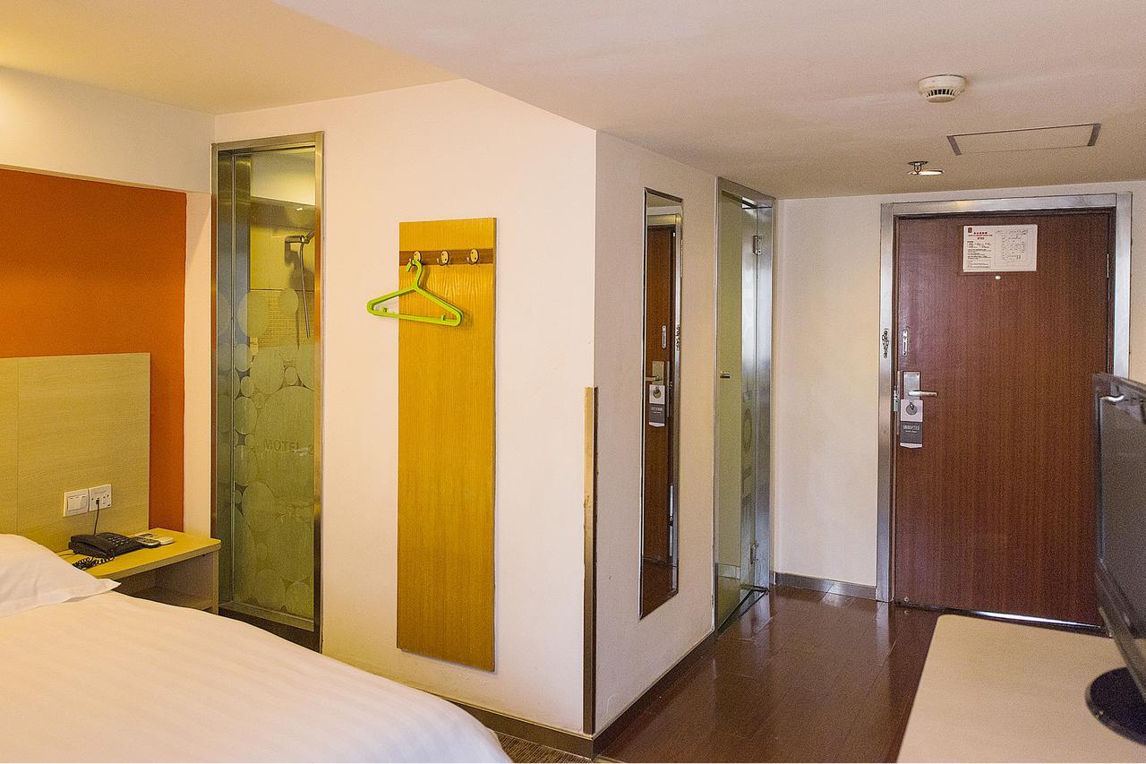 Motel Shenzhen Longgang Longcheng Square Metro Station Екстериор снимка