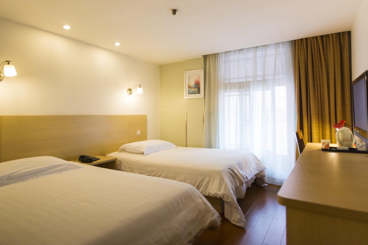 Motel Shenzhen Longgang Longcheng Square Metro Station Екстериор снимка