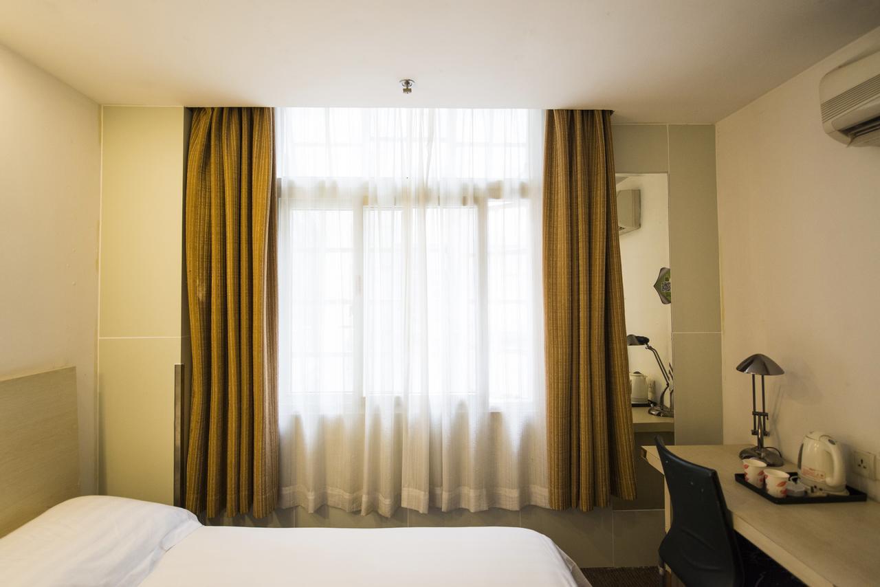 Motel Shenzhen Longgang Longcheng Square Metro Station Екстериор снимка